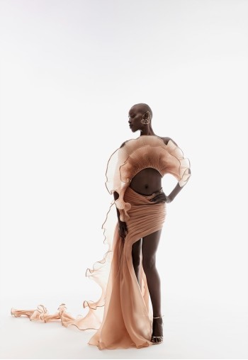 Draped and pleated cut-out maxi in light gold